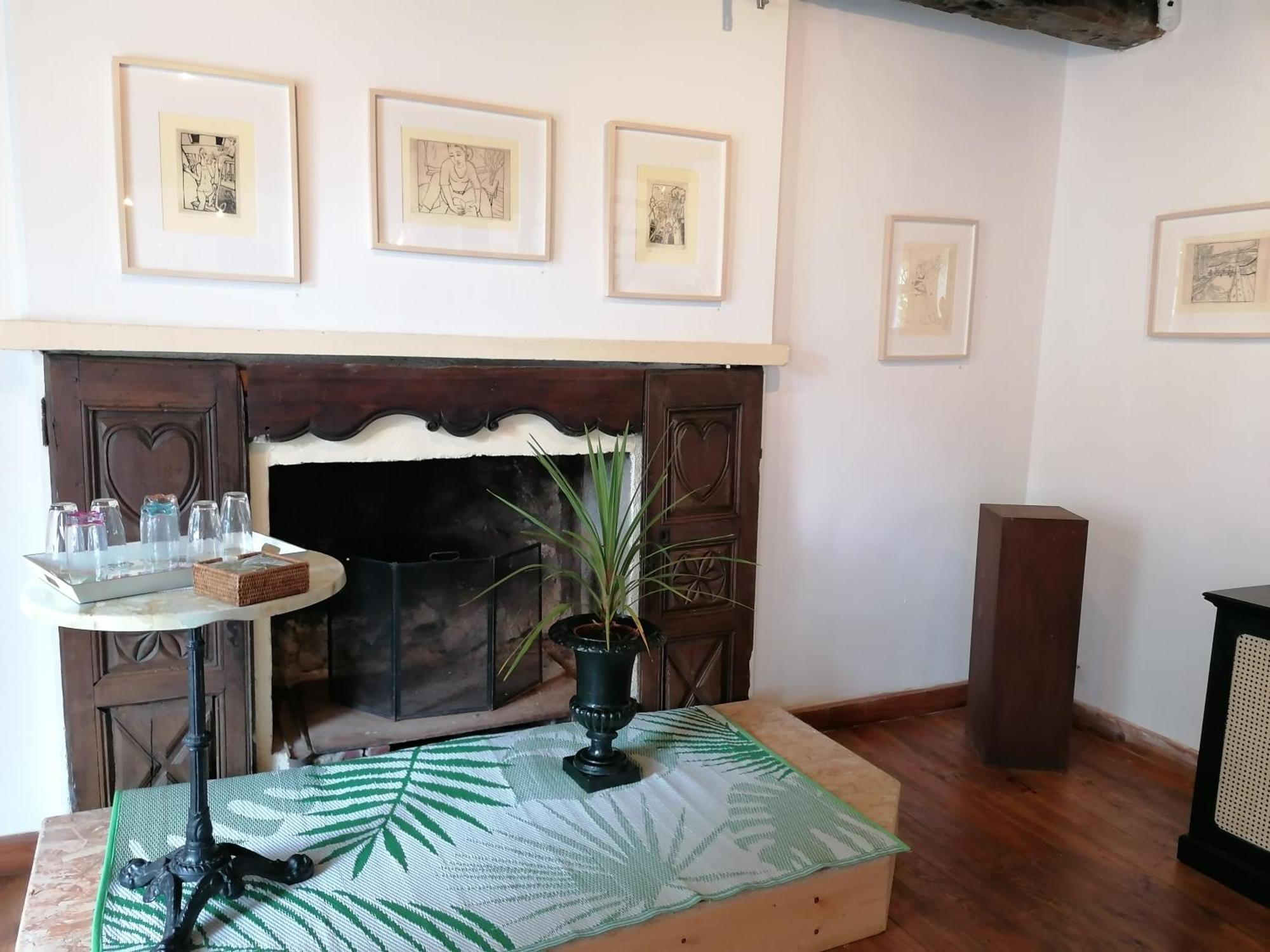 Lanvallay La Tocade Del Arte - Dinan Bed & Breakfast エクステリア 写真
